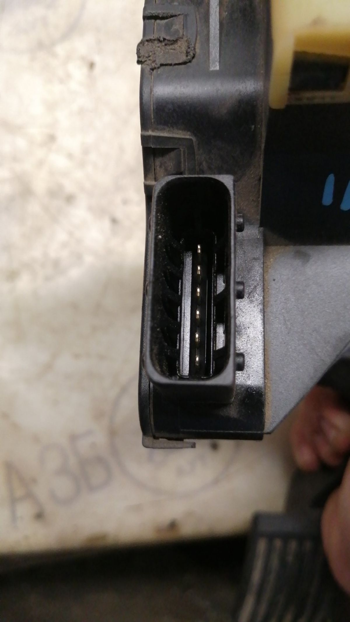 Педаль газа Opel Corsa D 13305804, 3000 рублей, Тольятти