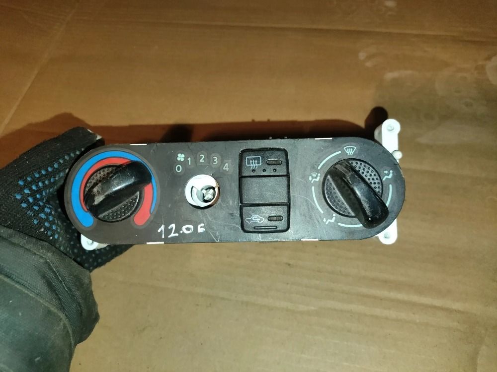 Блок управления печкой  Nissan Almera N16, 1200 рублей, Тольятти