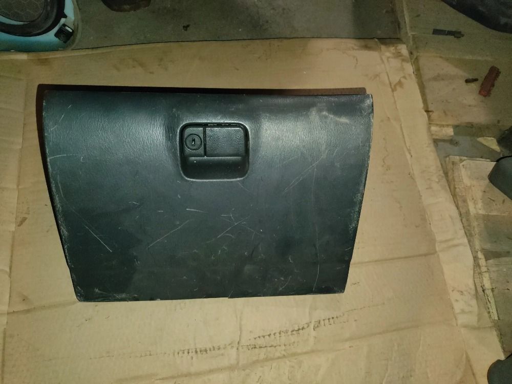 Бардачок Mazda 323, 800 рублей, Тольятти