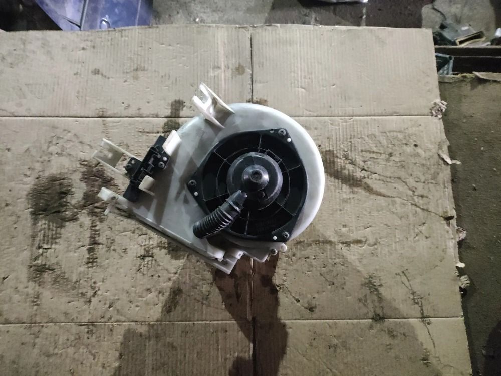 Моторчик отопителя Nissan Sunny/Pulsar, Almera N15, 2000 рублей, Тольятти