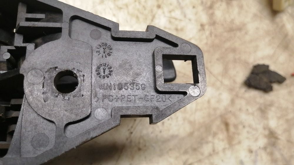 Замок задней левой двери Mitsubishi Lancer 10, 1500 рублей, Тольятти
