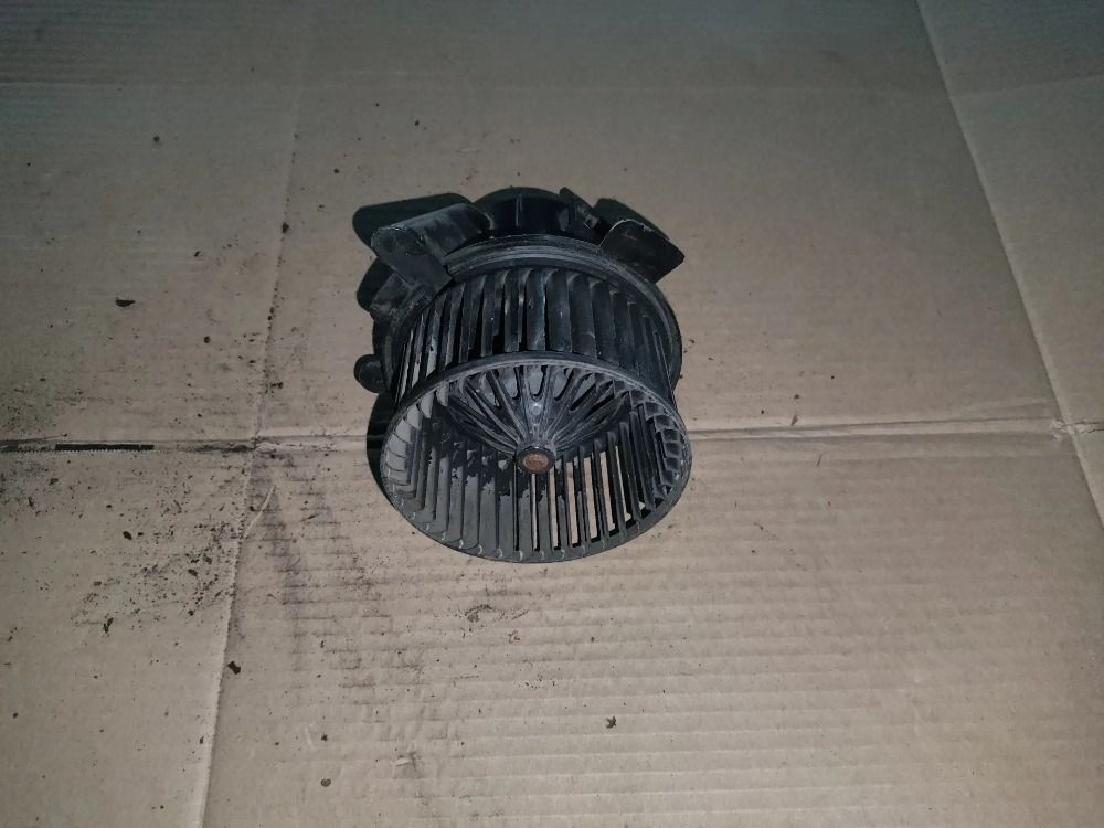 Моторчик отопителя Citroen C4, Peugeot 307, 3000 рублей, Тольятти