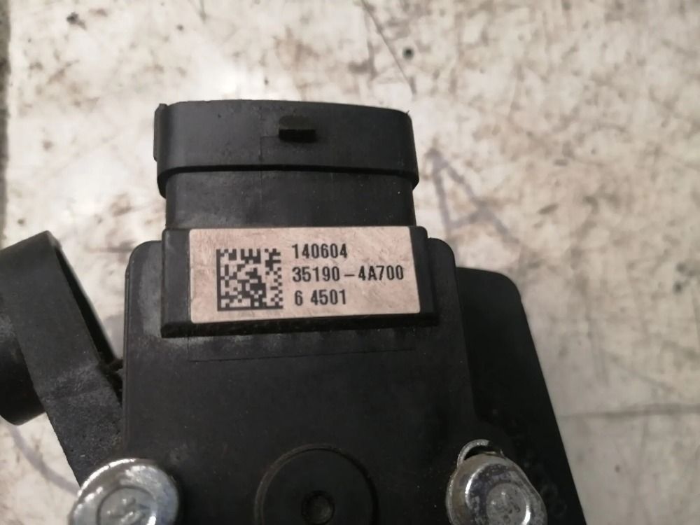 Педаль газа Kia Rio 3, 2000 рублей, Тольятти
