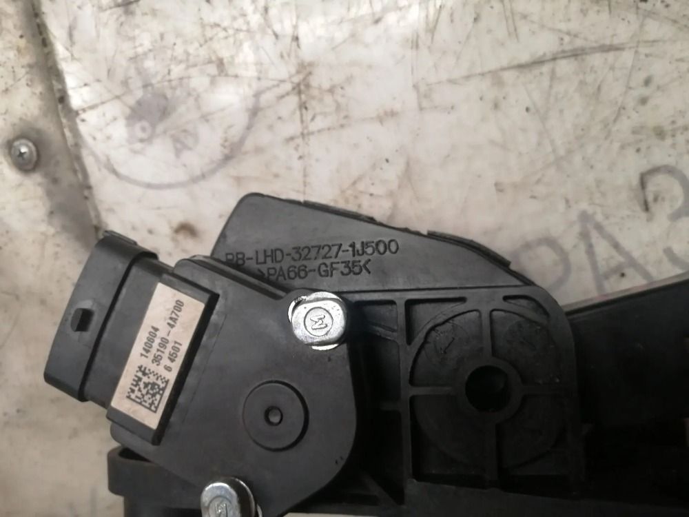 Педаль газа Kia Rio 3, 2000 рублей, Тольятти