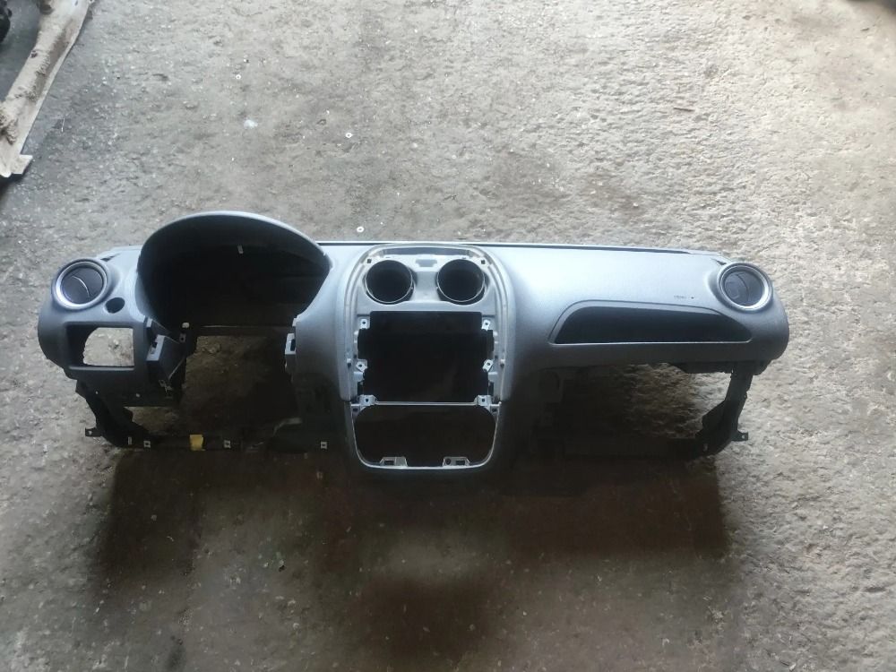Торпедо с AirBag Ford Fiesta Mk5, 15000 рублей, Тольятти