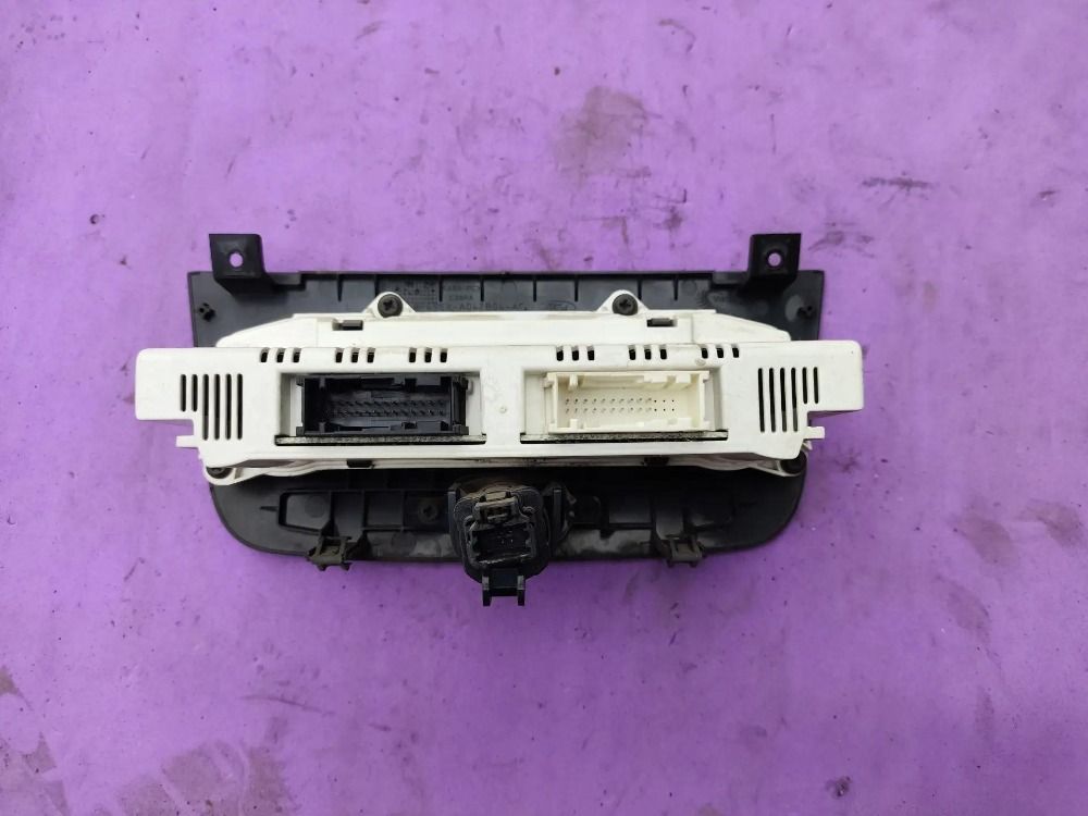 Блок управления климат-контролем  Ford Fiesta Mk5, 3500 рублей, Тольятти