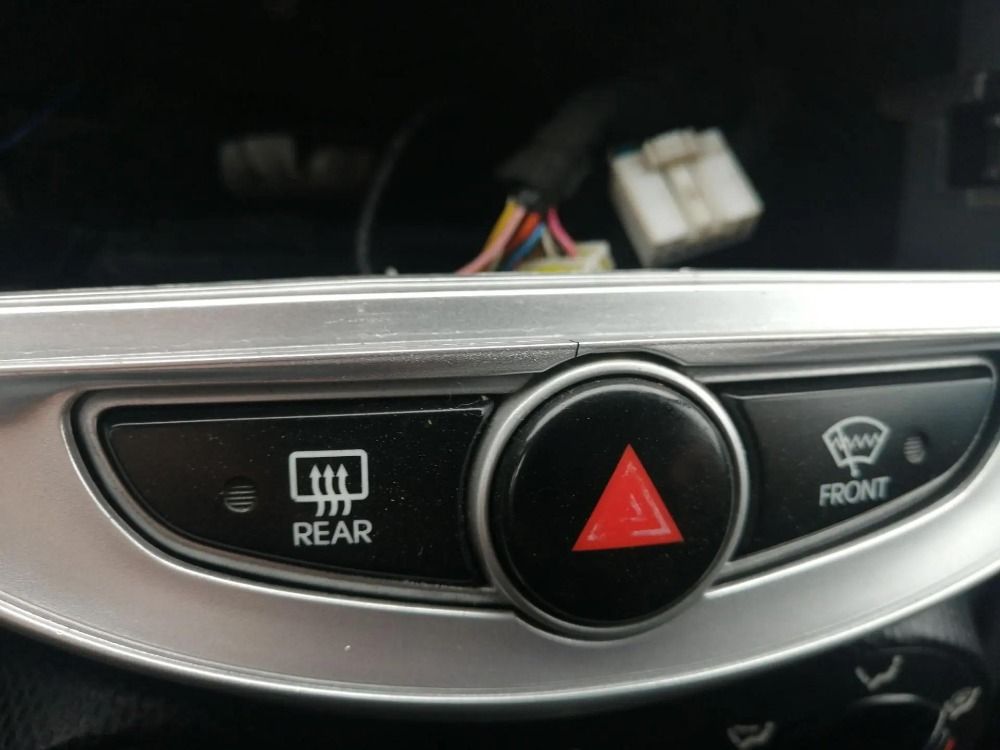 Блок кнопок Hyundai Solaris I (2010—2014), 1500 рублей, Тольятти