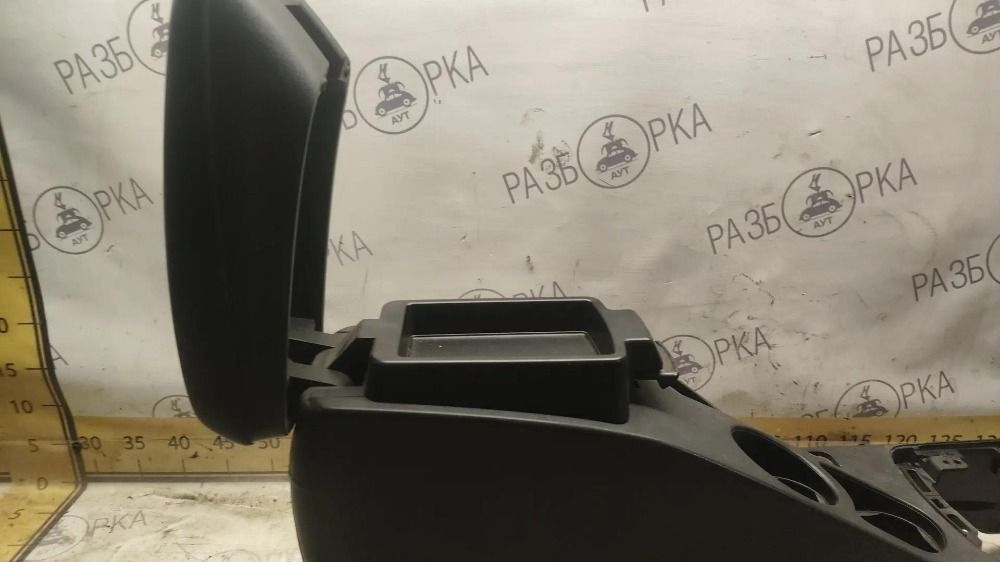 Подлокотник Kia Ceed 1 ED, 3000 рублей, Тольятти